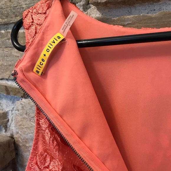 LAST CHANCE Worn once lace Alice + Olivia Dress - Picture 5 of 6